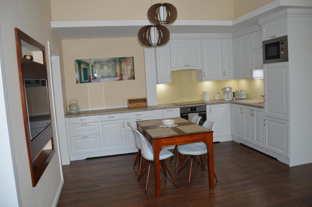 M2-Apartment Szombathely Eksteriør bilde